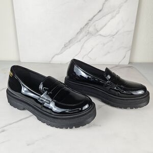 Qupid Shiny Black Platform Loafers